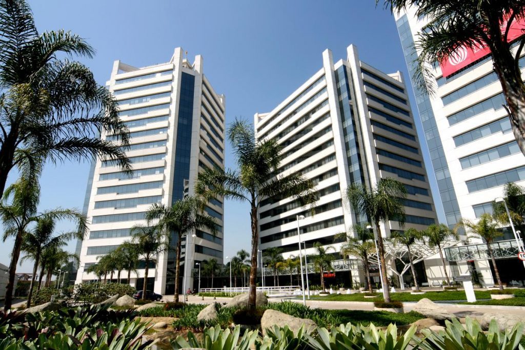 Realizações - Centro Empresarial Redevco Alphaville / SP