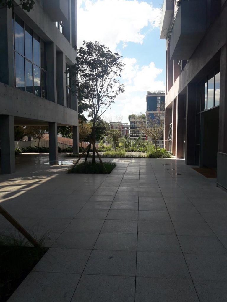 Realizações - Girassol 555 / SP 05